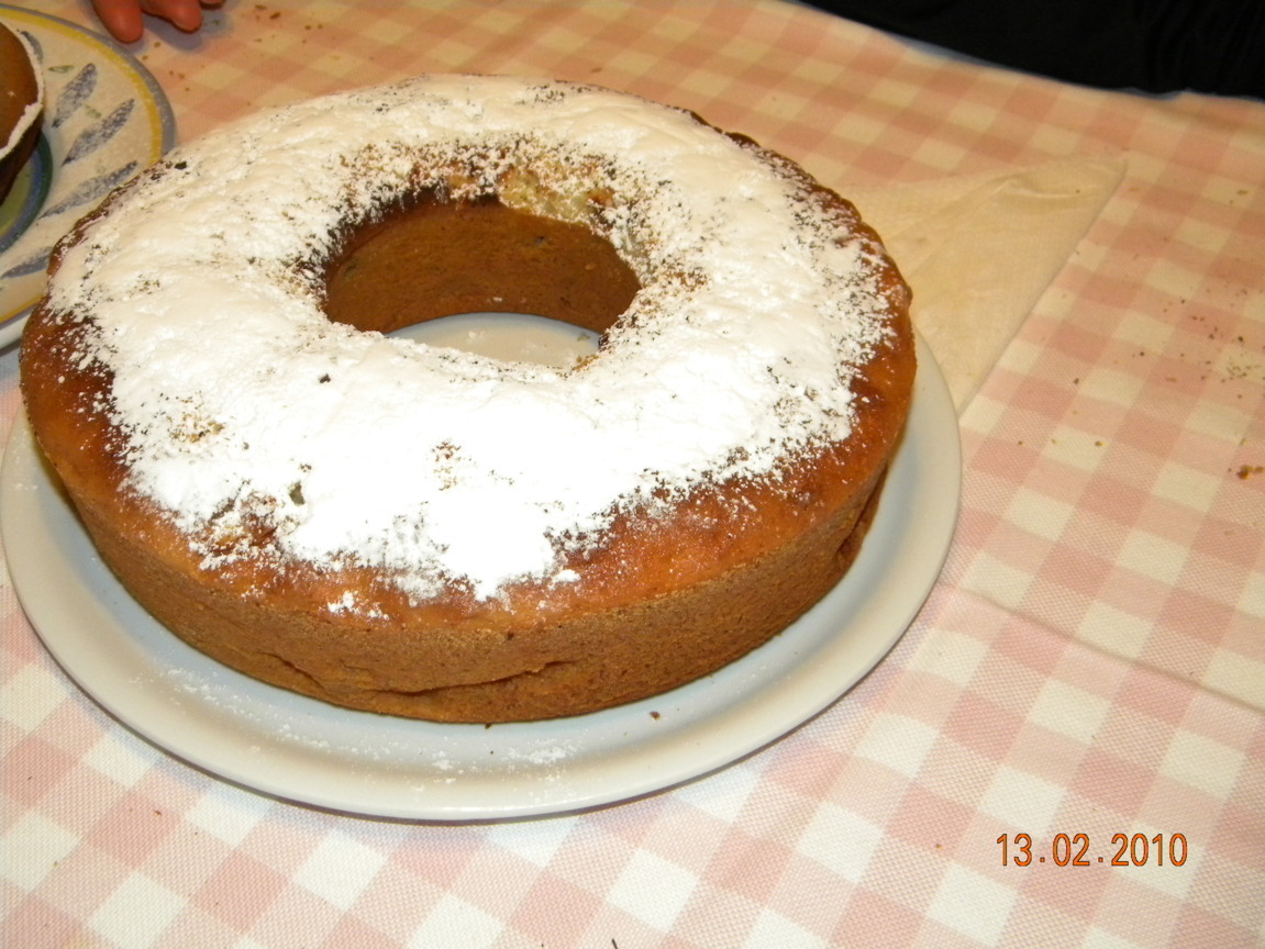 935-CIAMBELLA CON MELE E UVETTE .JPG